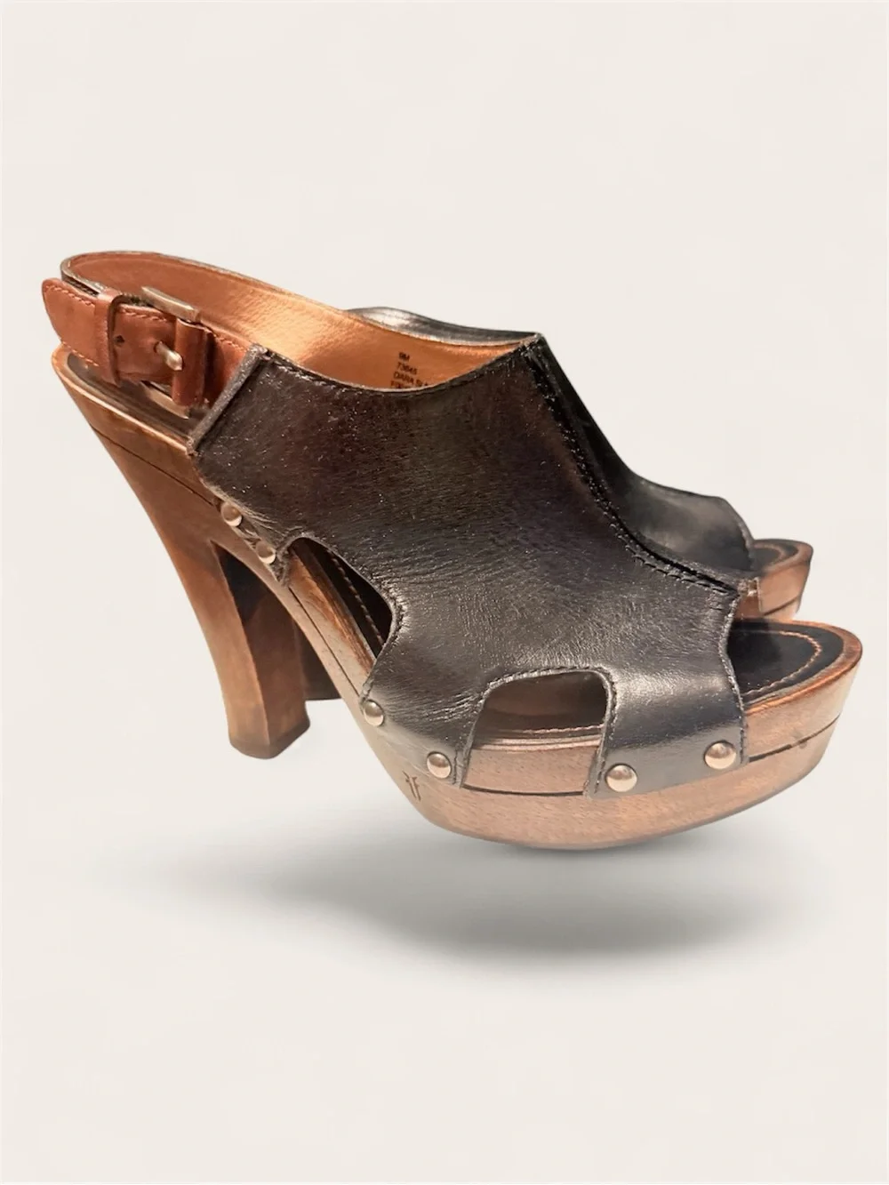 Frye new without